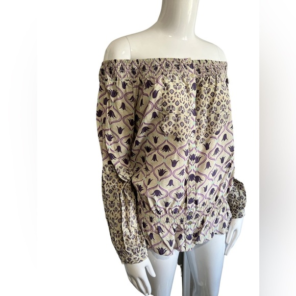 Guess off the shoulder Blouse Medium - Picture 3 of 6